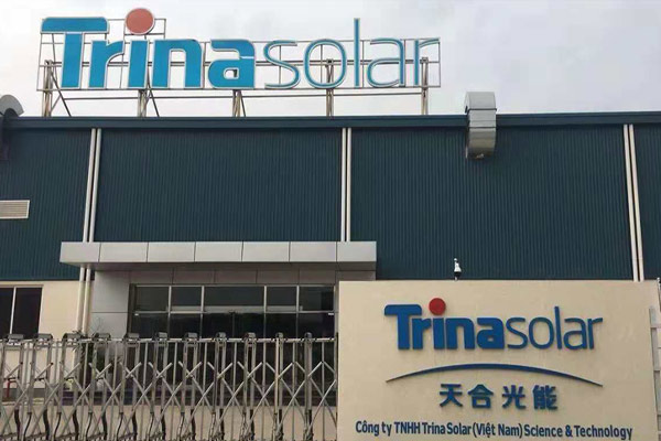 Trina Solar Thailand used 16 sets of our water-cooled precision chillers.